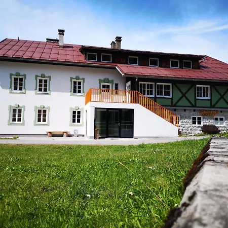 De Nussi's 1 Bach (Tyrol)