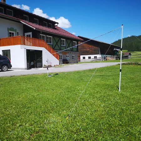 De Nussi's 1 Bach (Tyrol)